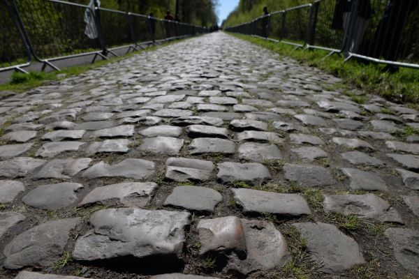 Cobblestone Installation in Chandler